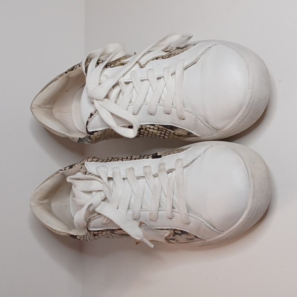 Steve Madden "Claris white Sneakeprint Leader Lace up Sneaker Shoes   size 81/2